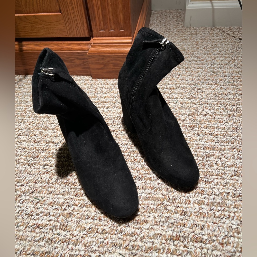 Steve Madden Black Suede Boot